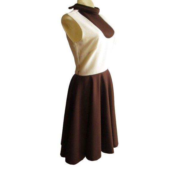 Vintage Women's Dress 8 1970's 2 Tone Stretch Knit Polyester Handmade Brown Mod - Picture 2 of 7